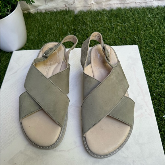 Paul Green Heaven Slingback Sandal in Sage Green size US 7.5 women UK 5 - Picture 6 of 10